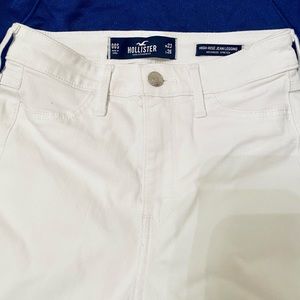 White Hollister jeans
